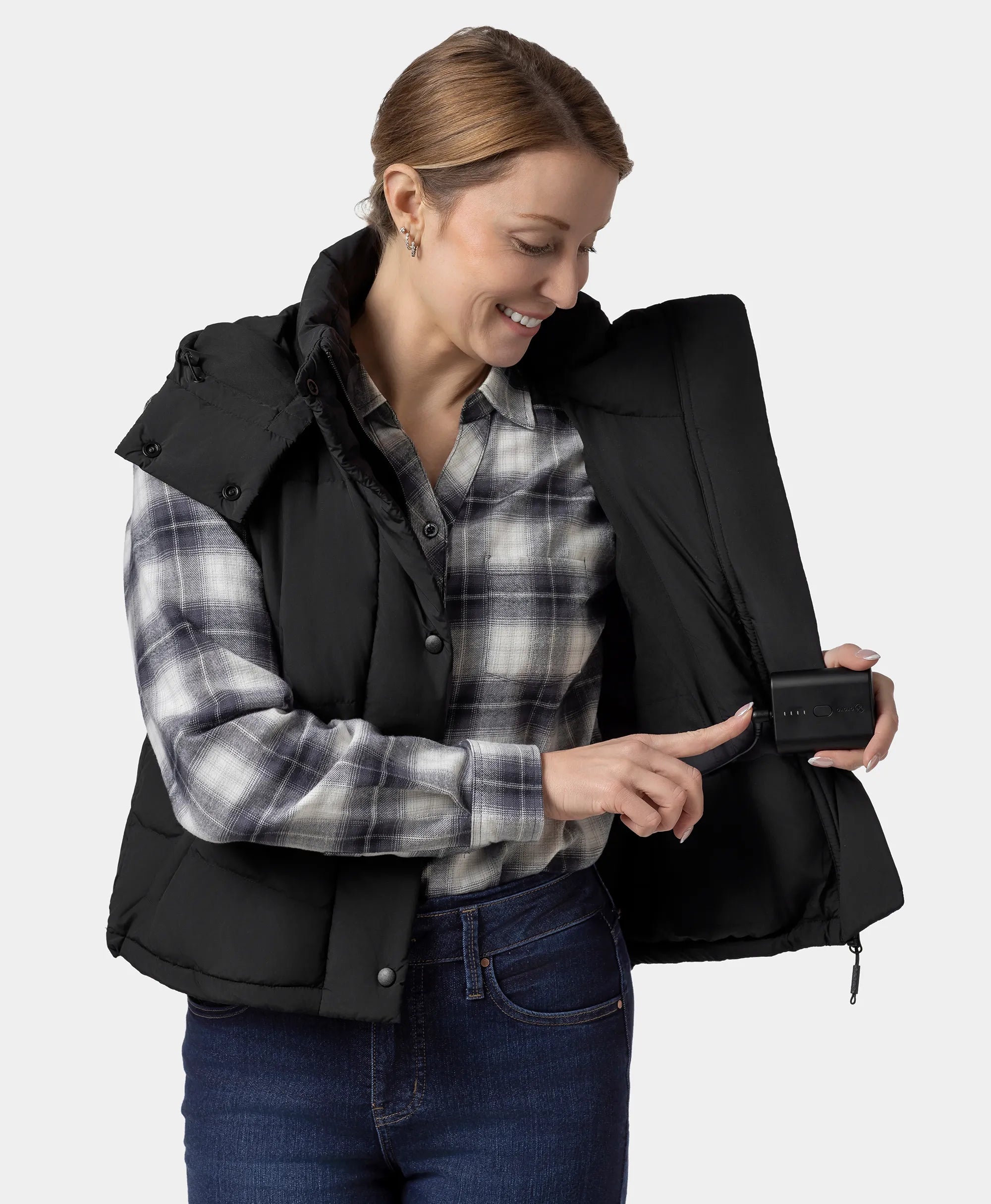 ORORO Heated Women's Heated Cropped Puffer Down Vest - Image 4