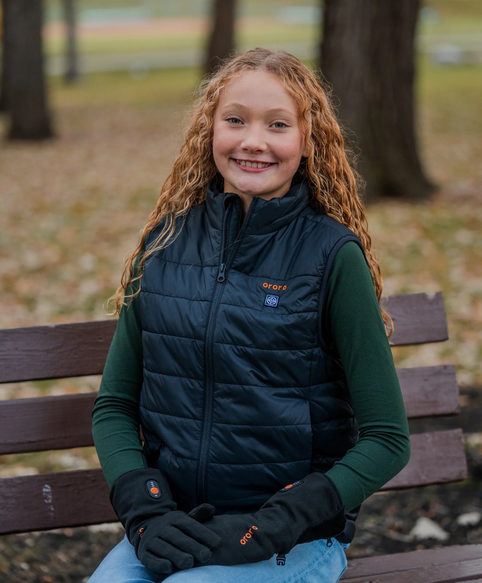 ORORO Heated Kids' 4-Zone Classic Heated Vest - Image 3