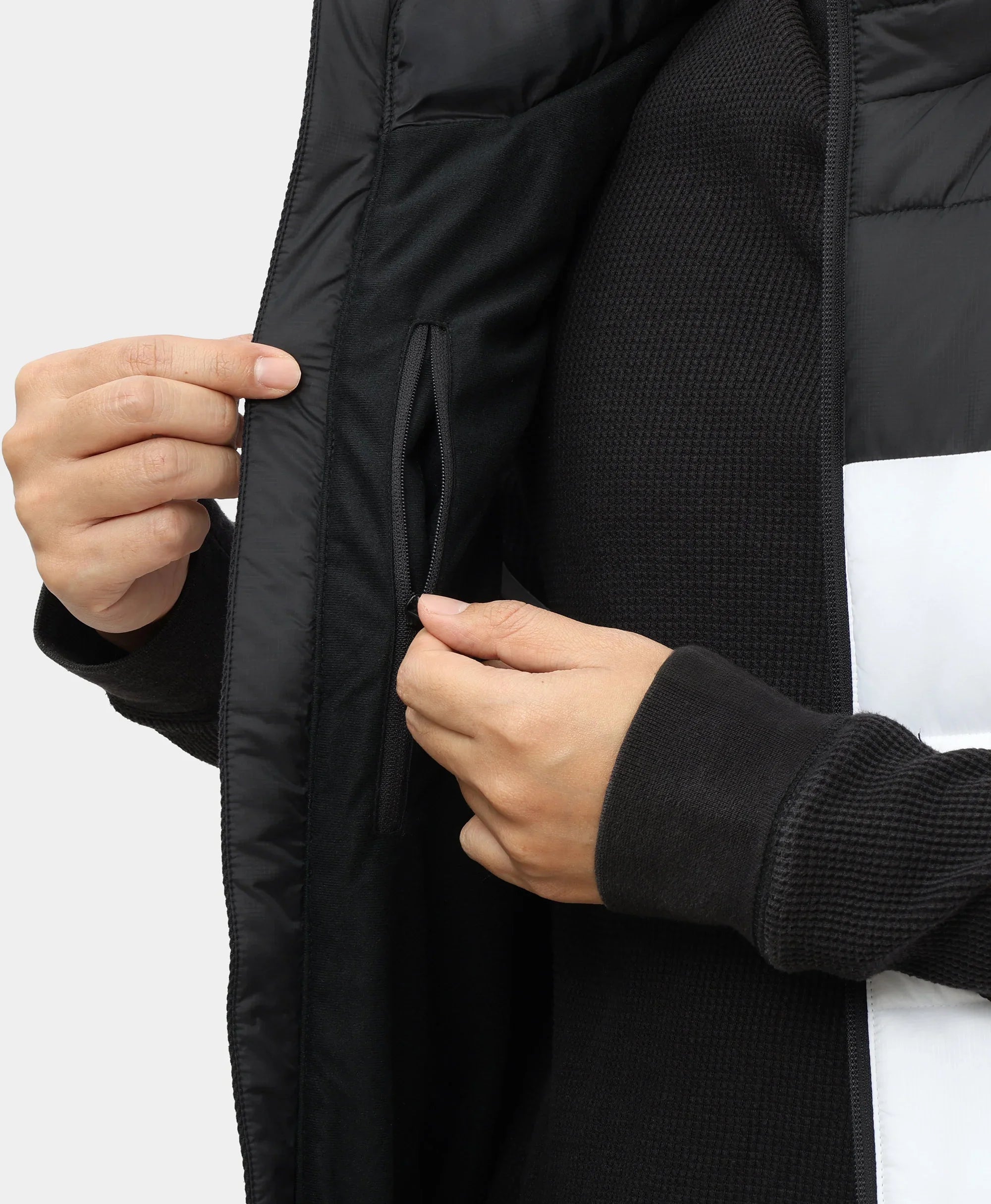 ORORO Heated Men's 5-Zone Classic Evo Heated Vest (Apparel Only) - Image 39