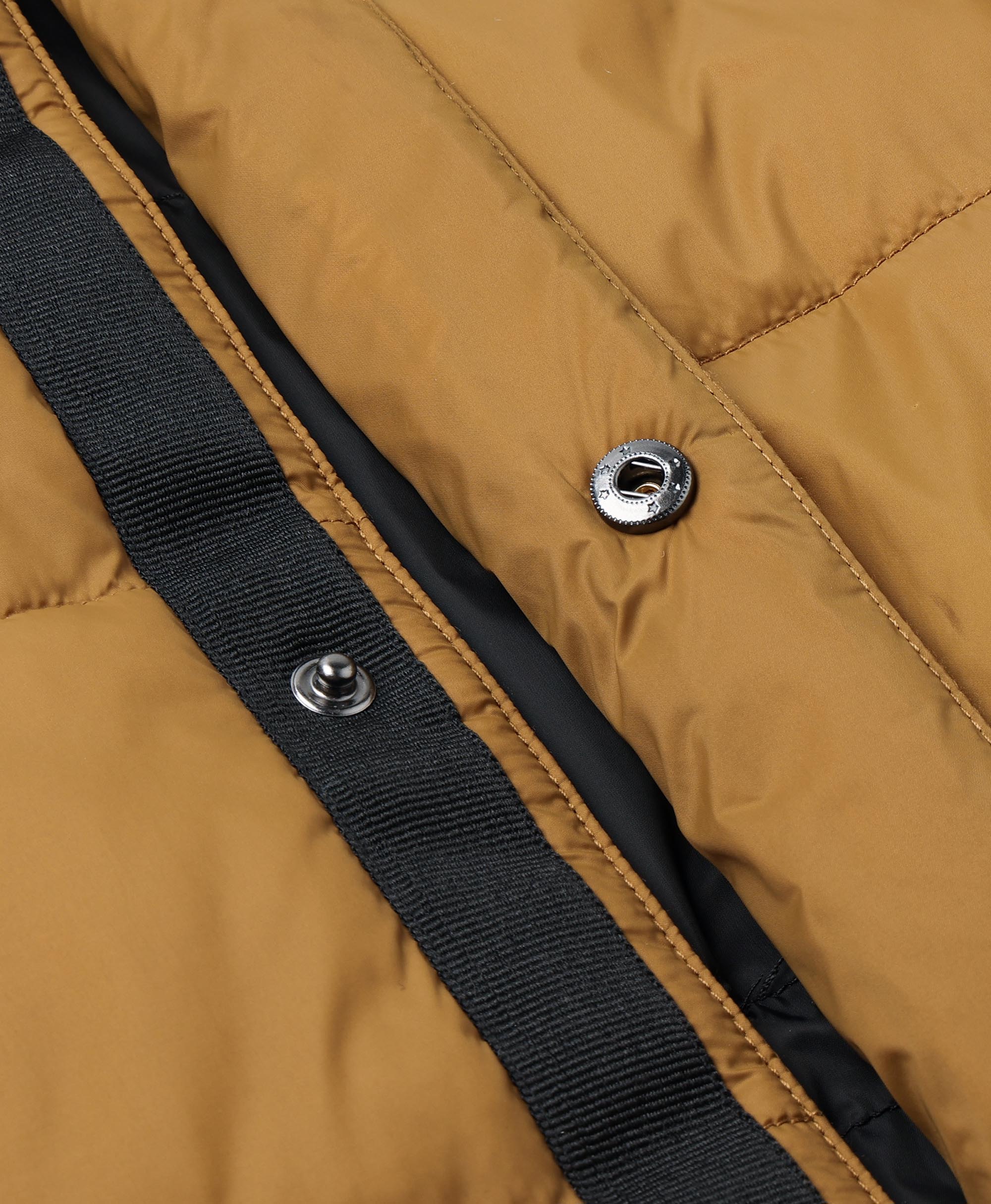 ORORO Heated PuffLyte™ Men's Heated Lightweight Vest - Dark Khaki (Apparel Only) - Image 11