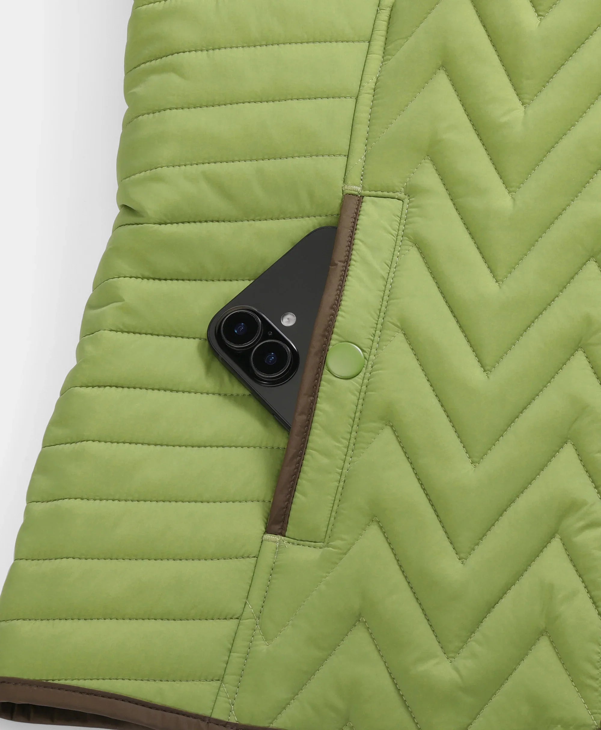 ORORO Heated Women's Heated Chevron Quilted Vest - Image 26