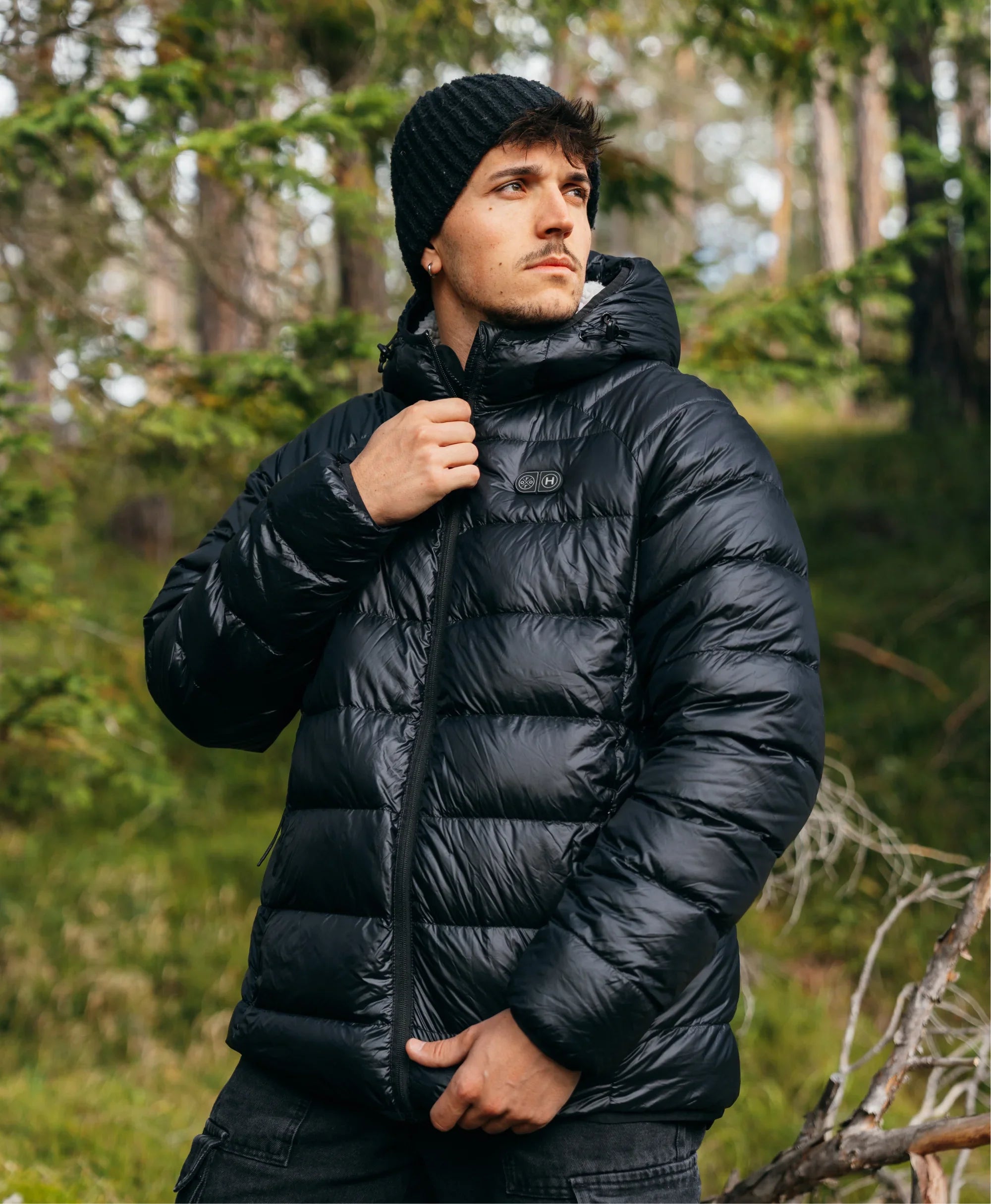ORORO Heated AeroPro Men's 8-Zone Packable Heated Down Jacket - Image 3