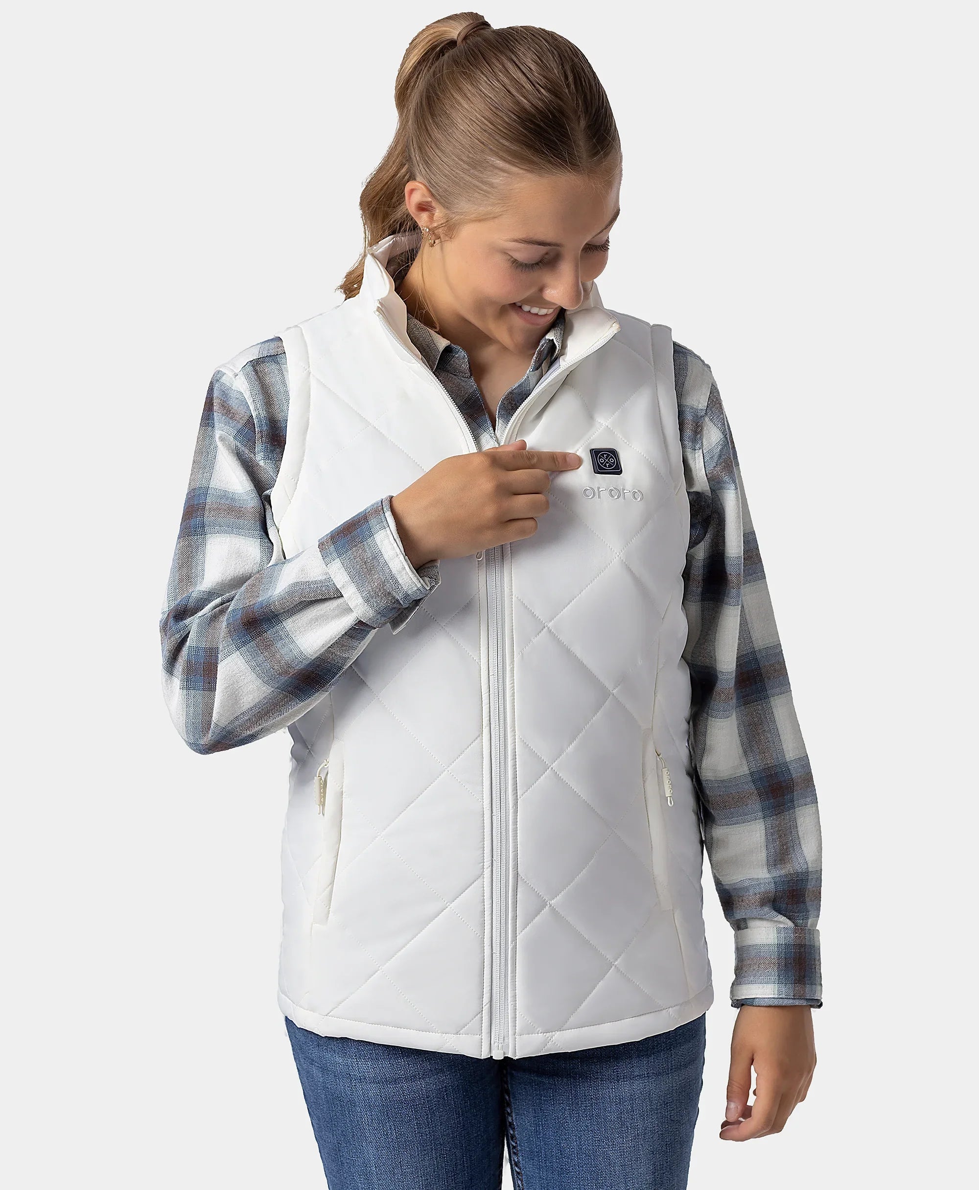 ORORO Heated (Open-box) Women’s Junior 4-Zone Heated Quilted Vest (Battery Set Not Included) - Image 4