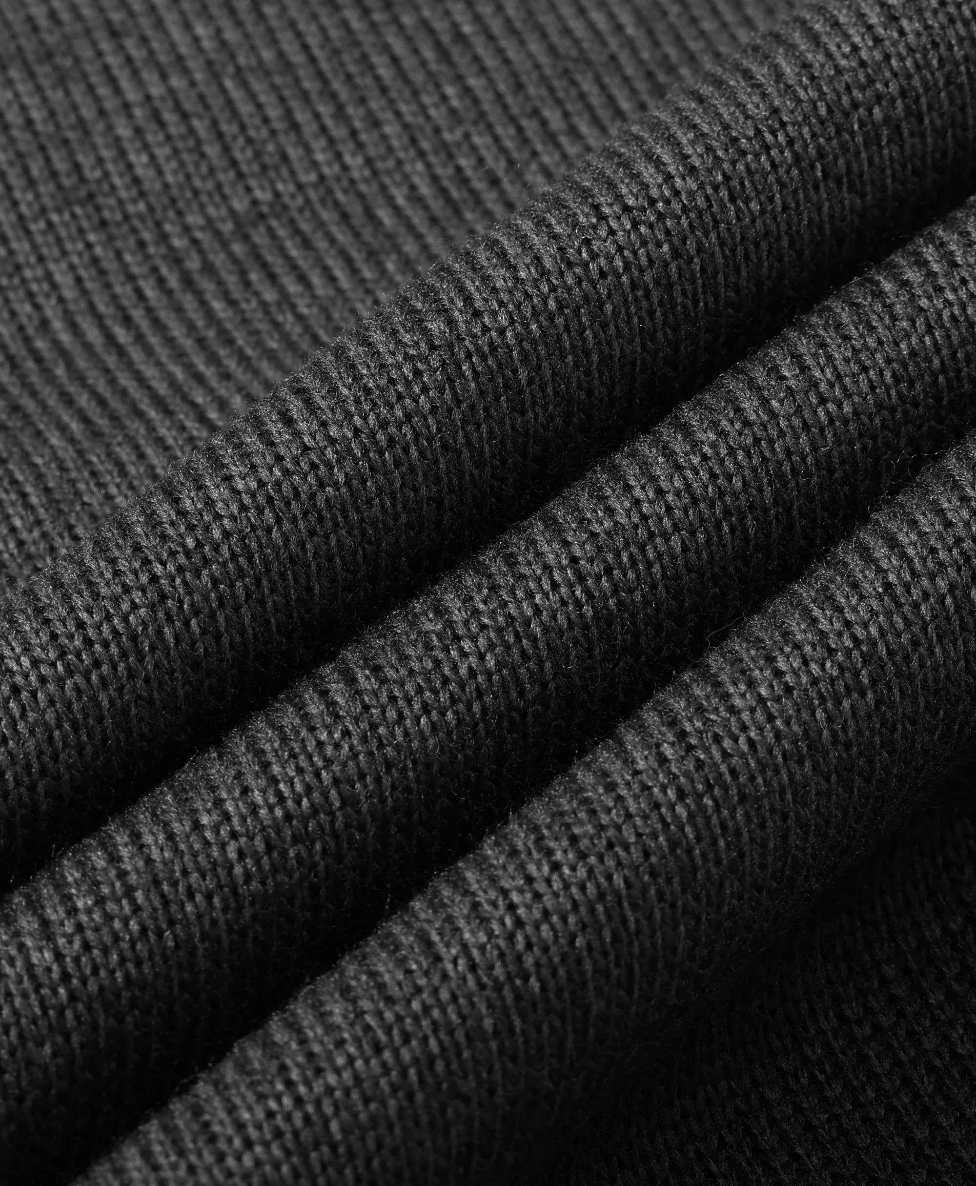 ORORO Heated Prestige Men's 4-Zone Heated Fleece V-Neck Liner Vest - Image 8