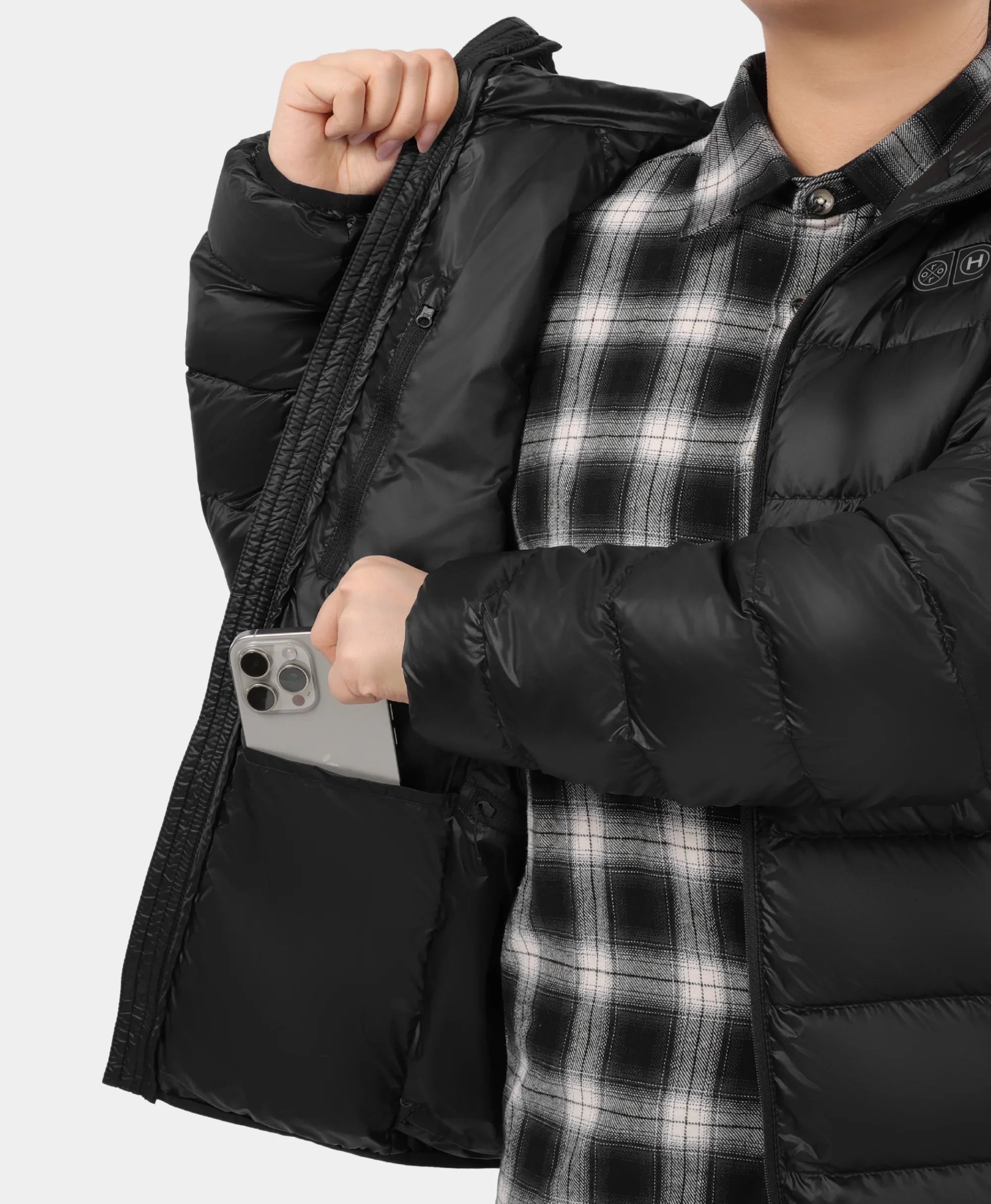 ORORO Heated AeroPro Men's 8-Zone Packable Heated Down Jacket - Image 17