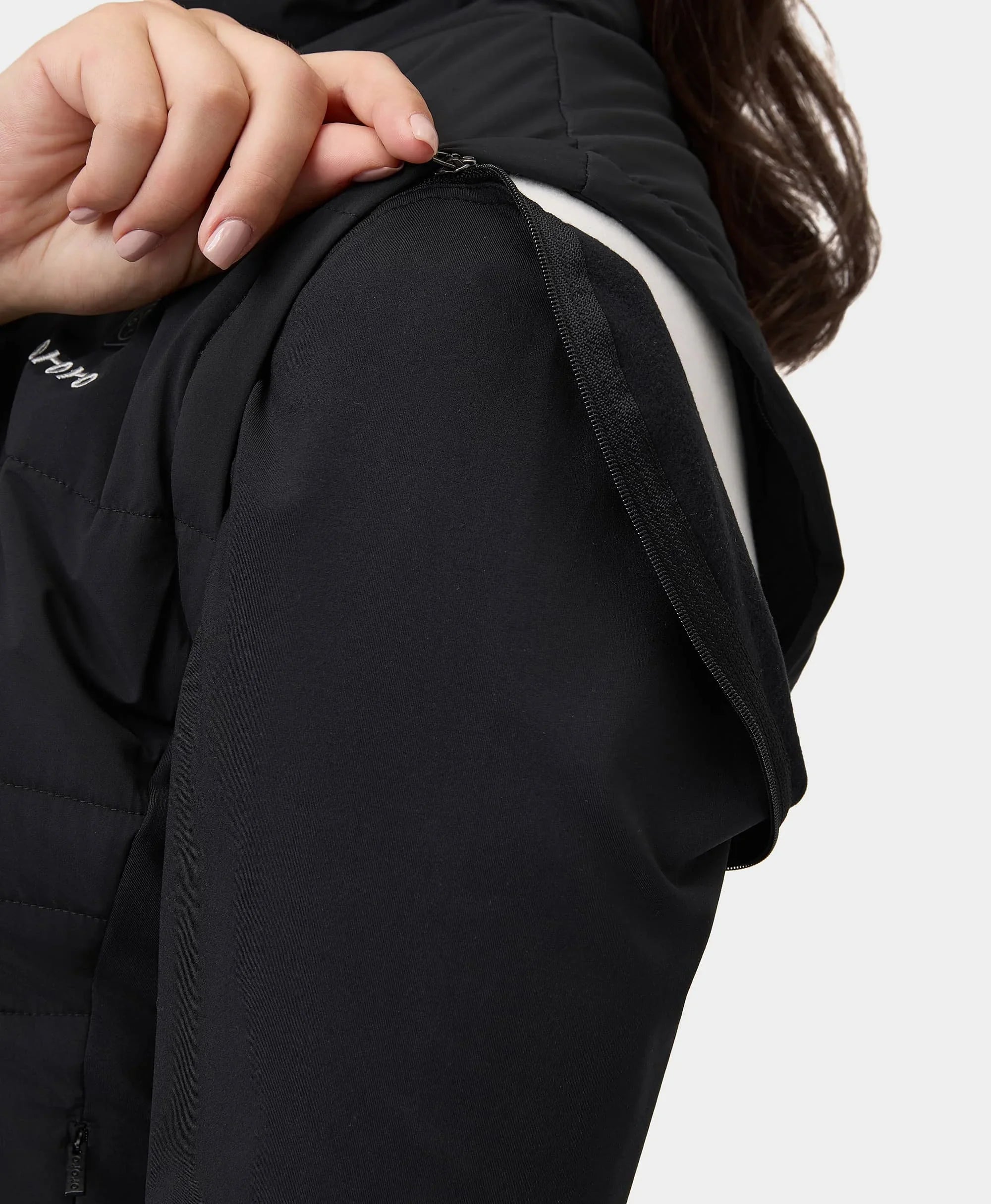 ORORO Heated Turnberry Women's Heated Golf Jacket w/ Zip-off Sleeves (Apparel Only) - Image 3