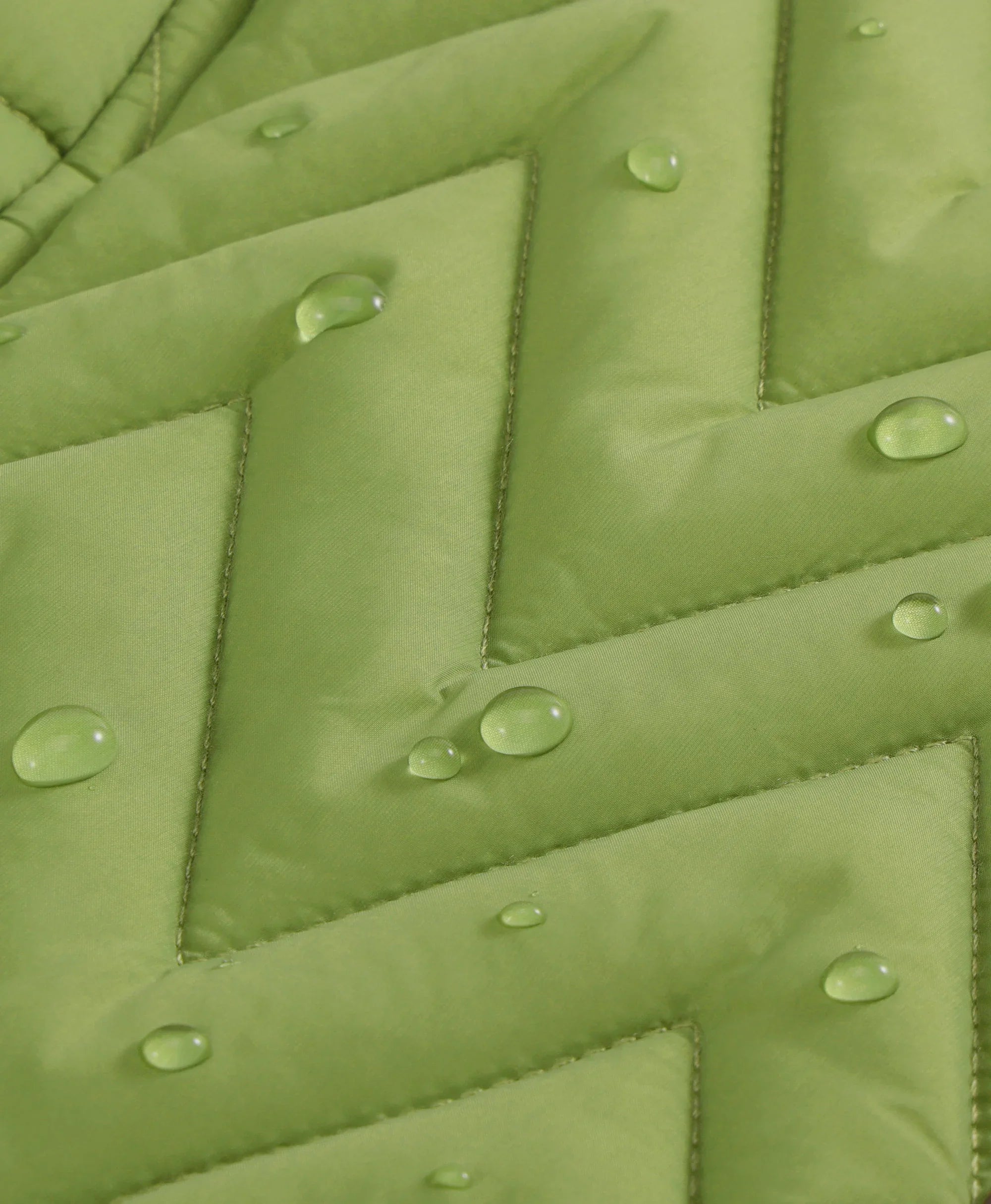 ORORO Heated (Open-box) Women's Heated Chevron Quilted Vest (Battery Set Not Included) - Image 47