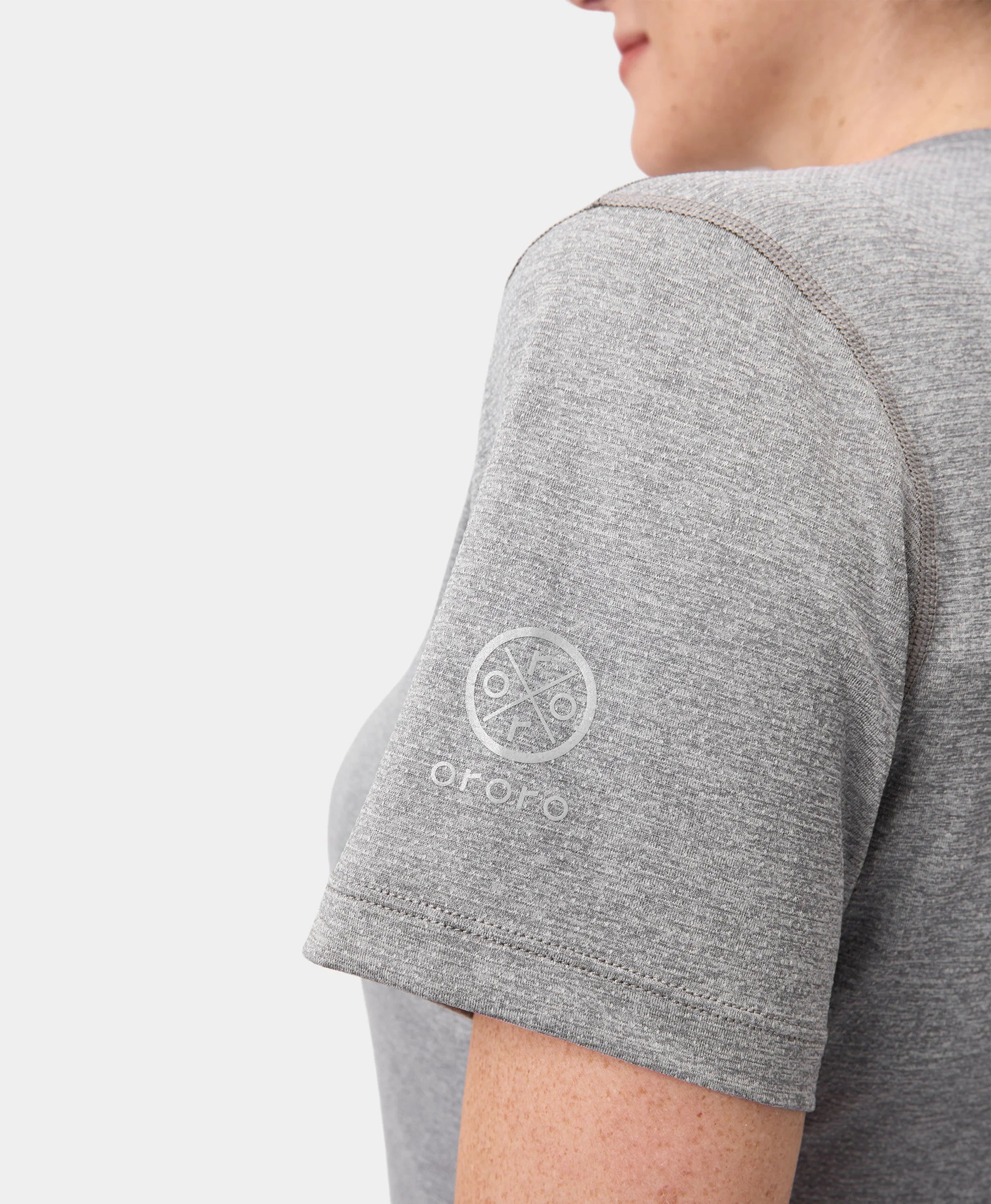 ORORO Heated Women’s TechTrail V-Neck Performance T-Shirt - Image 10